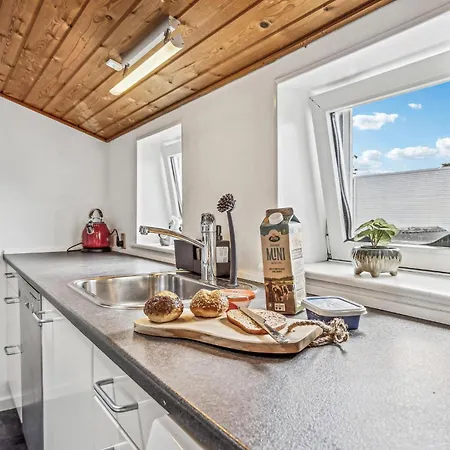2 Bedroom Amazing In Appartamento *